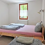게스트하우스 Liskuv Mlyn Milesov (Pribram)
