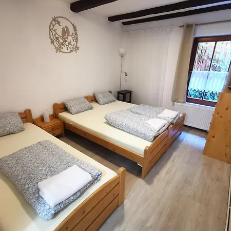 Liskuv Mlyn Πανσιόν 3*